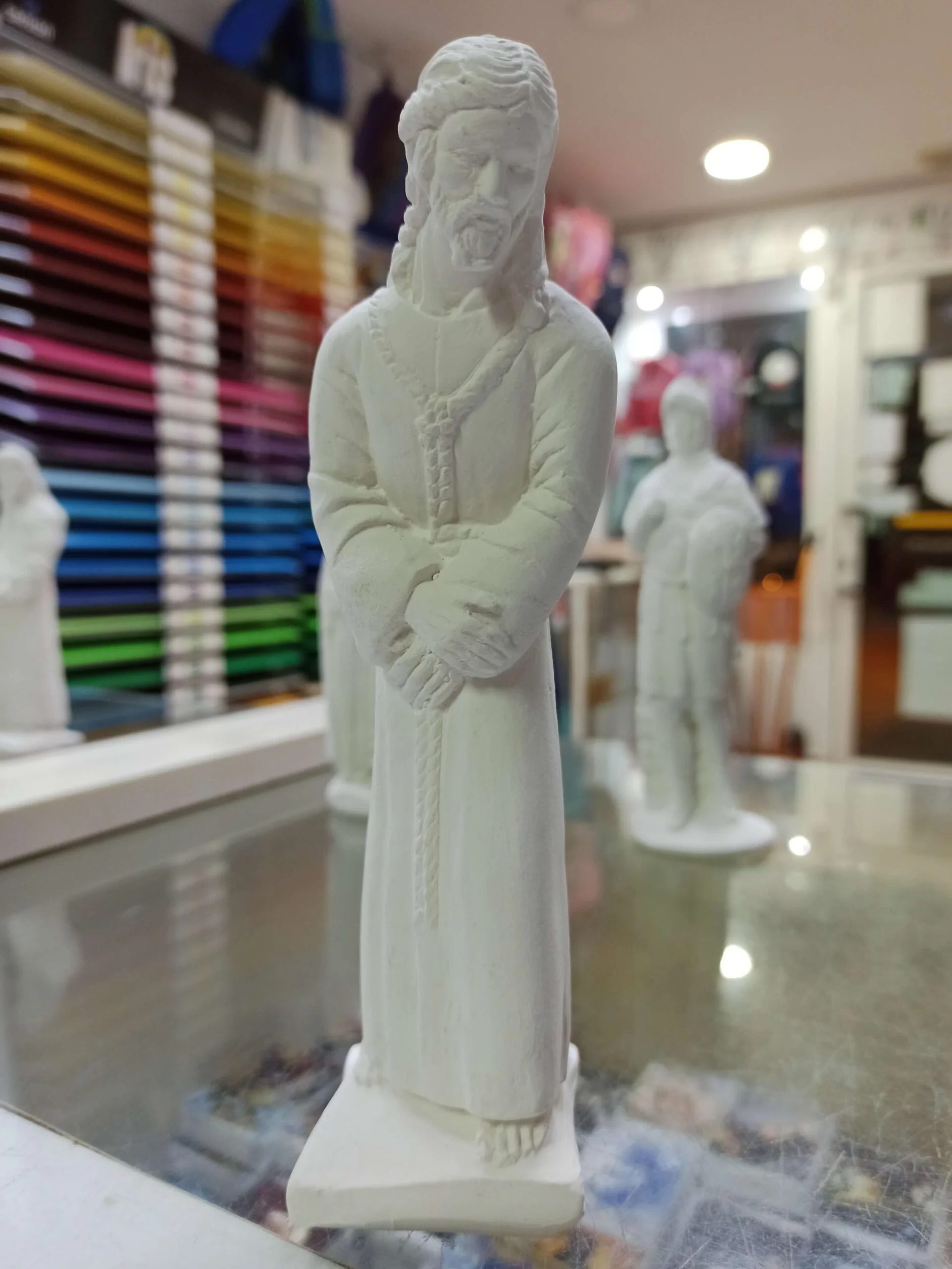 Figura del Cristo de San Gonzalo de escayola de 18 cm para pintar